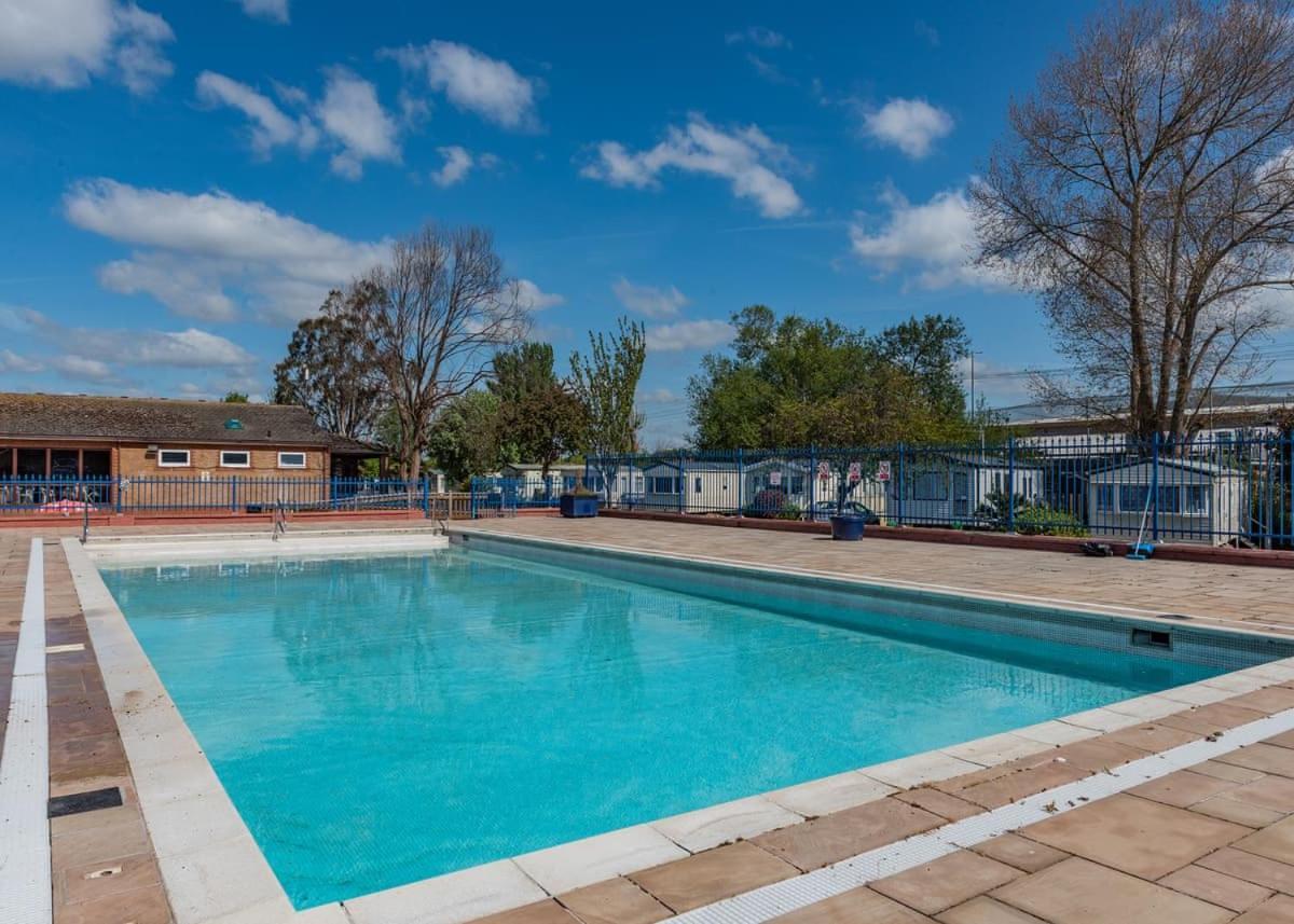 Riverside Caravan Holiday Park Богнор-Риджис Екстер'єр фото